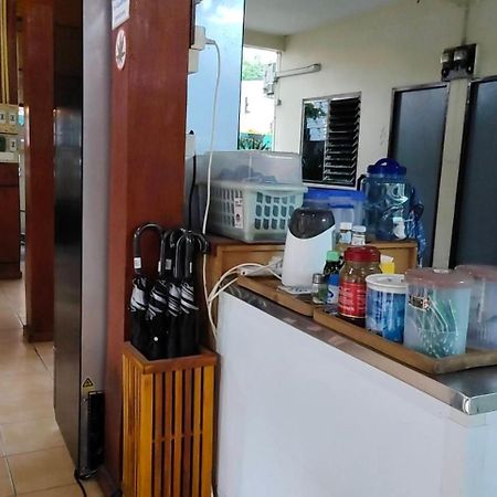 The Shire Guesthouse Чиангмай Экстерьер фото