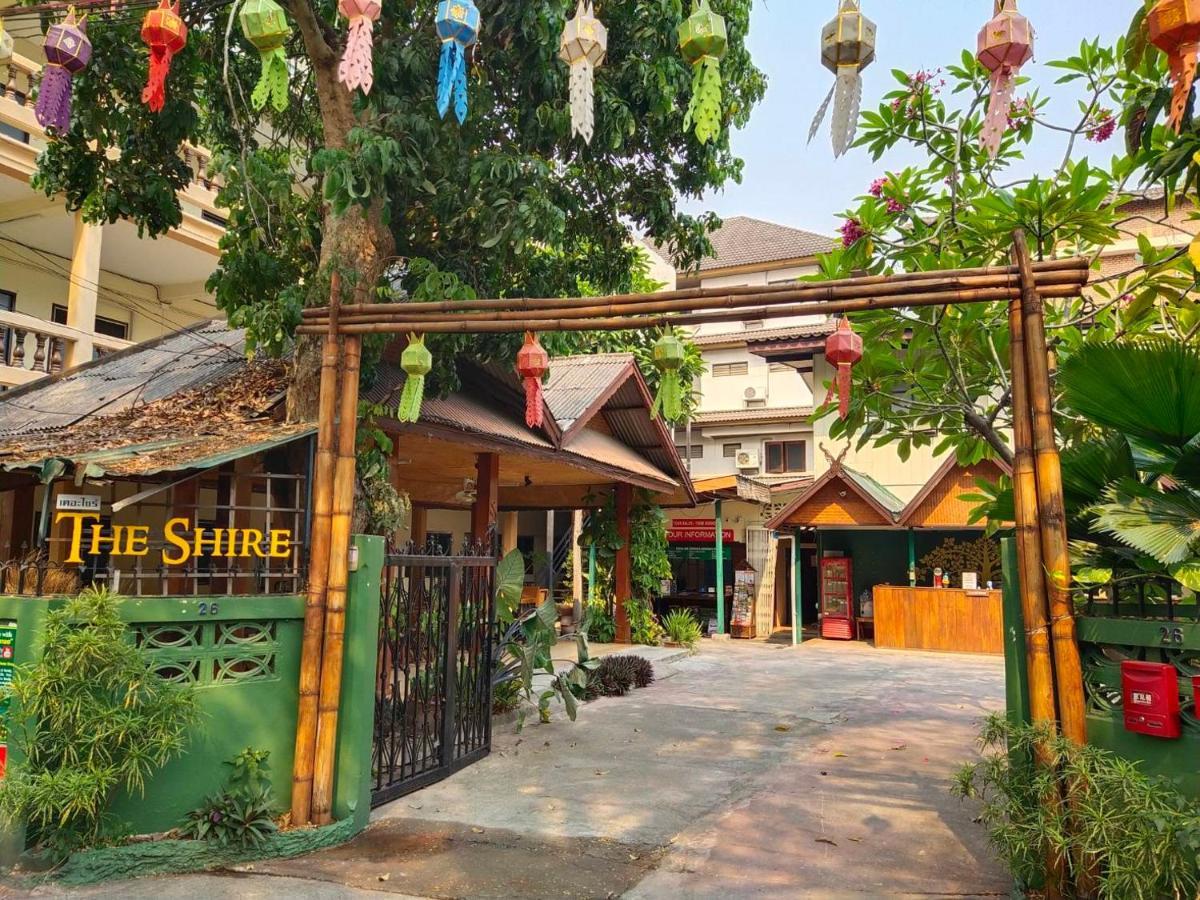 The Shire Guesthouse Чиангмай Экстерьер фото
